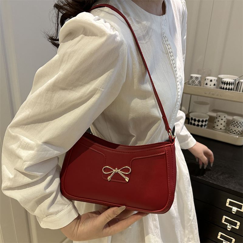 High-end texture, versatile underarm small bag, women's bag 2025 new style, fashionable hand-held shoulder bag, stylish baguette bag Specification drawing