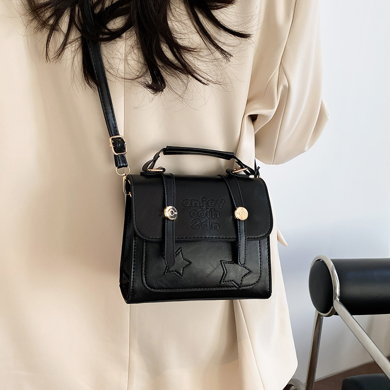 Spring retro crossbody small bag for women, 2025 new trendy single-shoulder bag, high-end Korean fashion hand-held small square bag details Picture