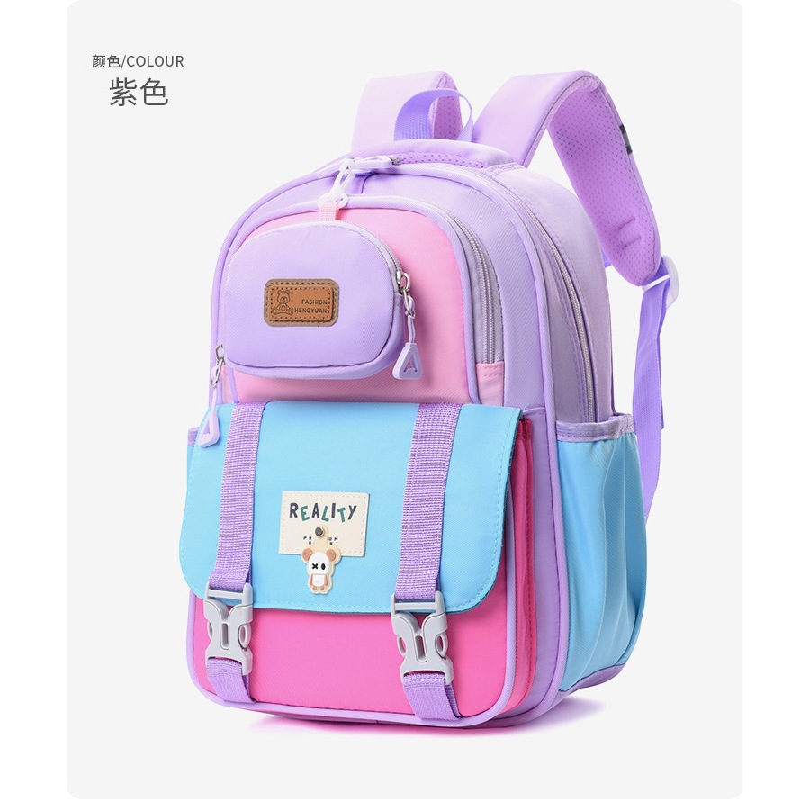 The 2025 new style of children's backpack is fashionable and has a high appearance level. It is lightweight, lightweight and has a large capacity for primary school students in grades 1-2 full figure