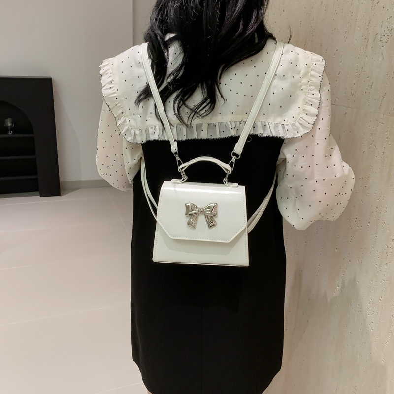 Spring 2025 new solid-color ins single-shoulder crossbody bag, stylish and gentle backpack, bow fashionable handbag details Picture