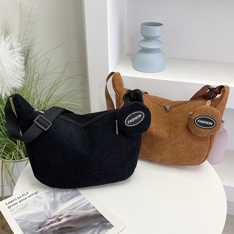 Autumn new corduroy women's bag 2024, fashionable large-capacity women's bag, high-quality mother-and-child bag, casual single-shoulder crossbody bag full figure