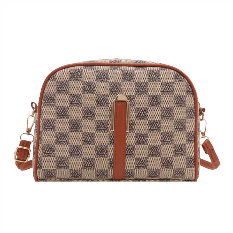 Cross-border textured shell bag for women's 2024 autumn and winter new niche textured commuter single-shoulder bag Item Picture