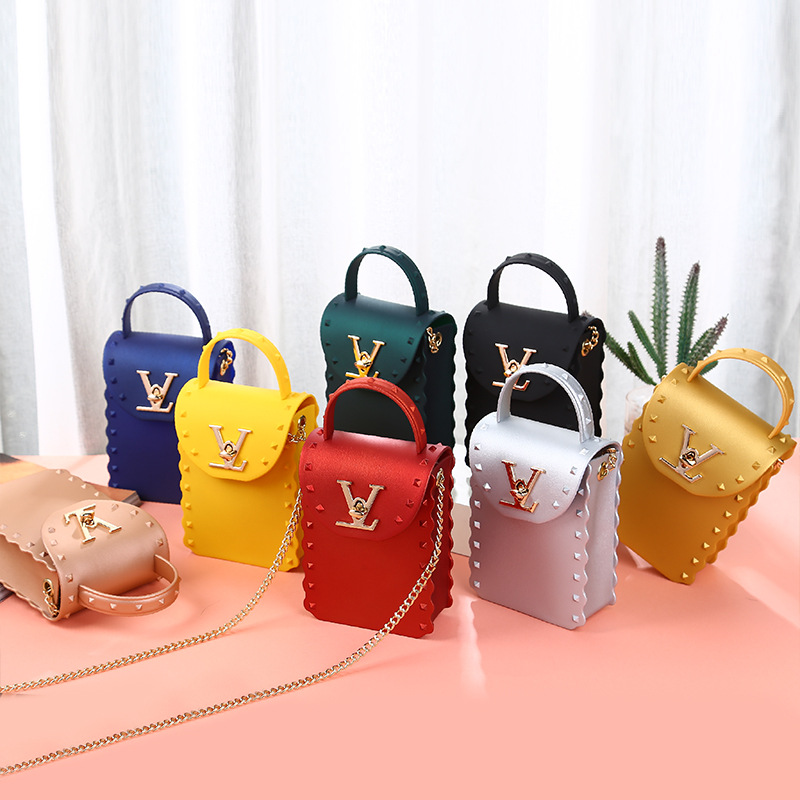 New products in 2025: jelly bag, pvc mobile phone bag, chain mini square bag, small bag, coin purse, single-shoulder crossbody bag Specification drawing