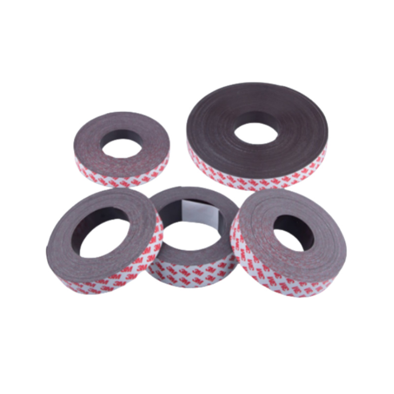 3M self-adhesive magnetic strip with self-adhesive backing, strong rubber soft magnetic suction strip, like and opposite sex suction tape, strong suction Item Picture