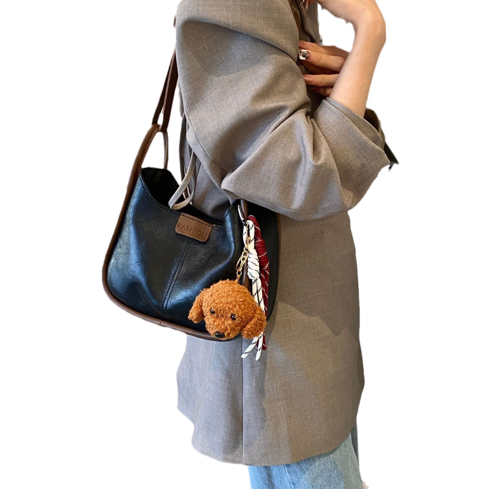 A high-end new autumn work commute single-shoulder large-capacity fashionable bucket bag, crossbody bag and stylish underarm bag Item Picture
