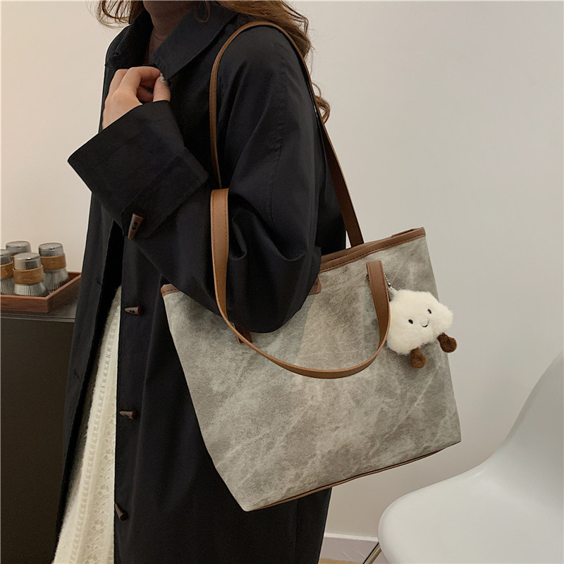 Cross-border retro tote bag, women's winter 2024 new style fashionable Korean Tote bag, casual large-capacity single-shoulder bag Specification drawing