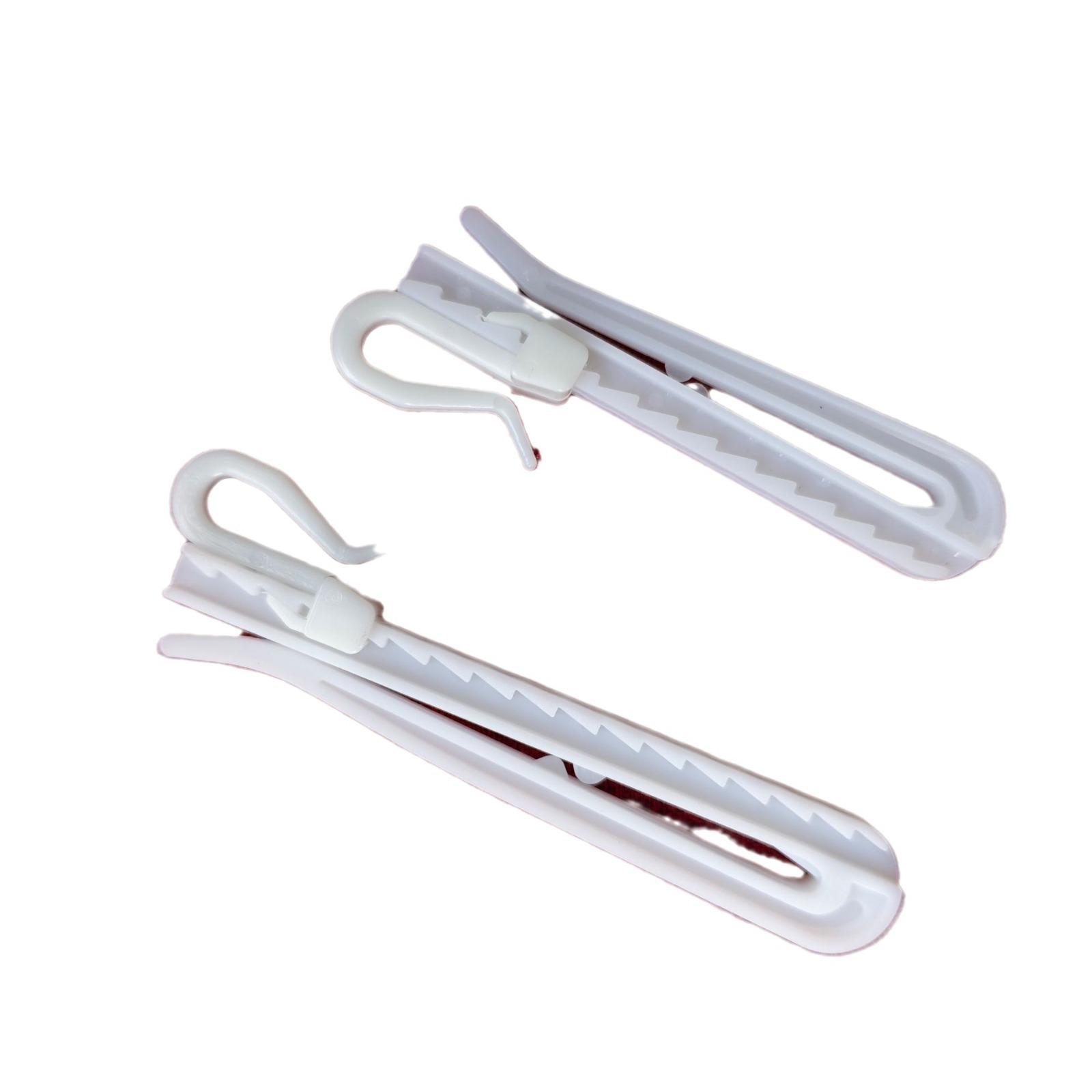 Curtain adjustment hook lifting type Korean folding hook hook accessory adjustable wholesale curtain accessory Korean-style curtains Item Picture
