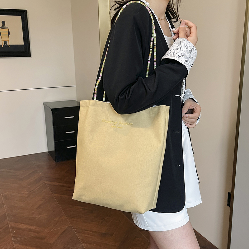 American double-bread checkered canvas bag, women's commuter tote bag, retro color-blocking handbag, new spring bucket bag details Picture