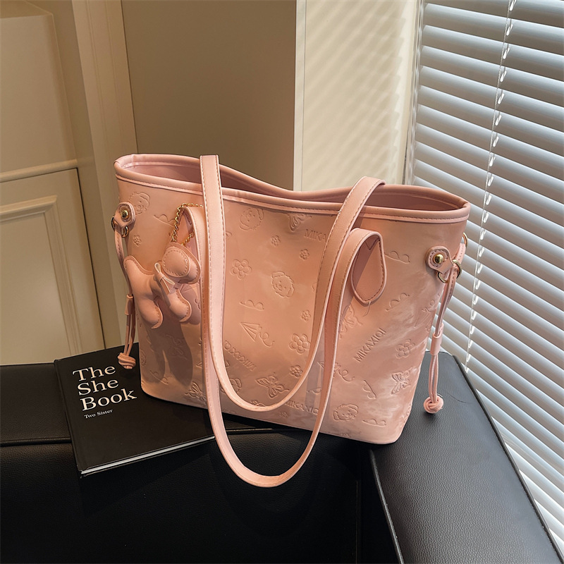 Large-capacity women's 2025 new style, high-end, fashionable and versatile, class and commuting bag, single-shoulder underarm tote bag Specification drawing