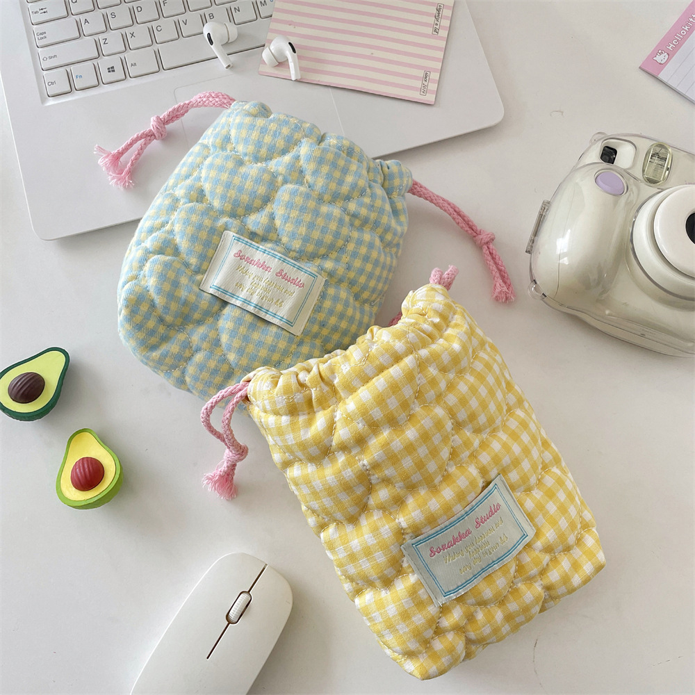 51121 Soft quilted cotton-padded camera storage bag, compact Polaroid digital camera, shockproof for outdoor trips details Picture