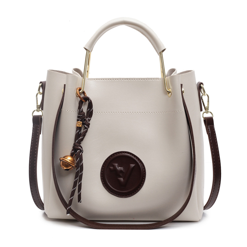 High-end retro handbag for women, 2025 new trendy single-shoulder bag, large-capacity tote bag, crossbody bag Item Picture