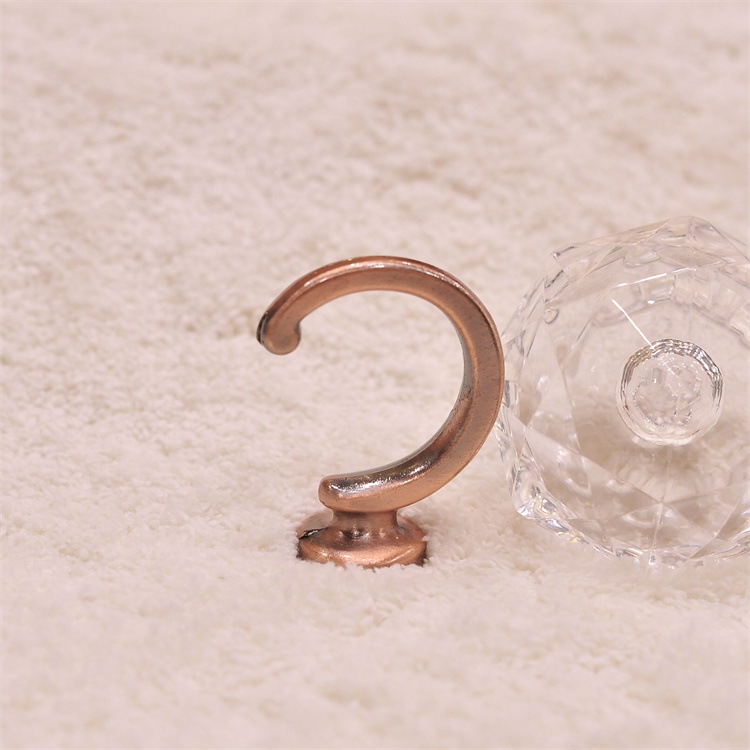 【 Yonghao Hardware 】 Cross-border supply factory direct sales, direct sales of high-quality zinc alloy small C-shaped curtain hook curtains details Picture