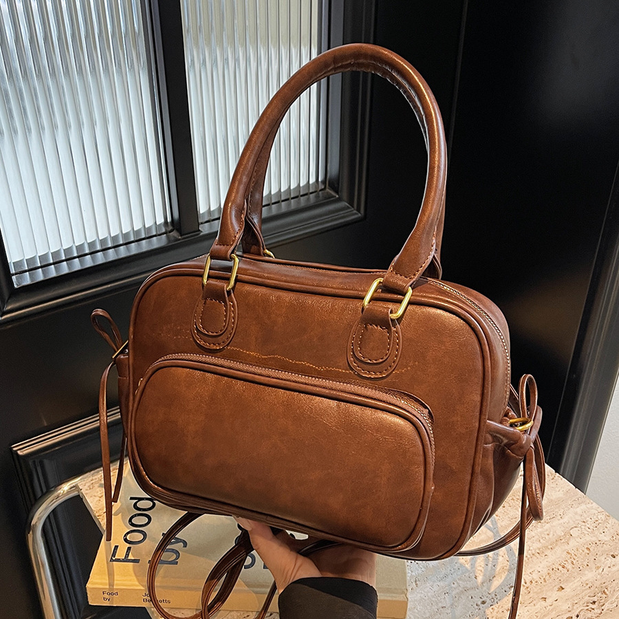 Retro bag for women, large capacity 2024 new casual single-shoulder crossbody commuting bag, multi-functional double-shoulder travel backpack full figure