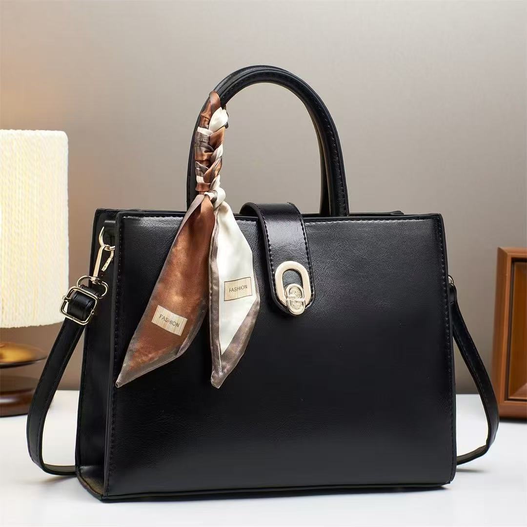 Spring and summer new versatile single-shoulder crossbody bag, Korean-style elegant middle-aged women's bag, mom's bag, simple and trendy handbag, large bag full figure