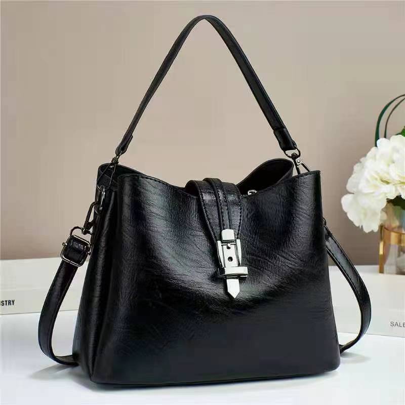 A new, trendy, retro and high-end soft leather large-capacity handbag for women's cross-border use. This is a single-shoulder crossbody bag for women details Picture