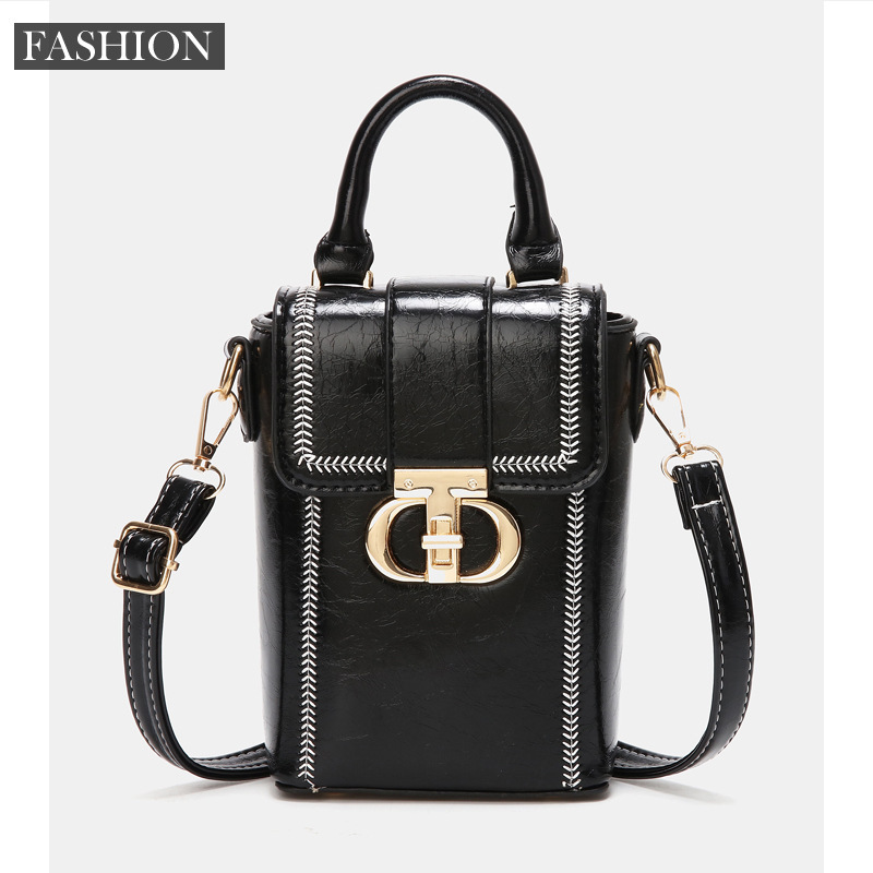 This is a popular and niche mini handbag for women, a new 2024 model with a high-end feel. It's a versatile crossbody phone case Specification drawing