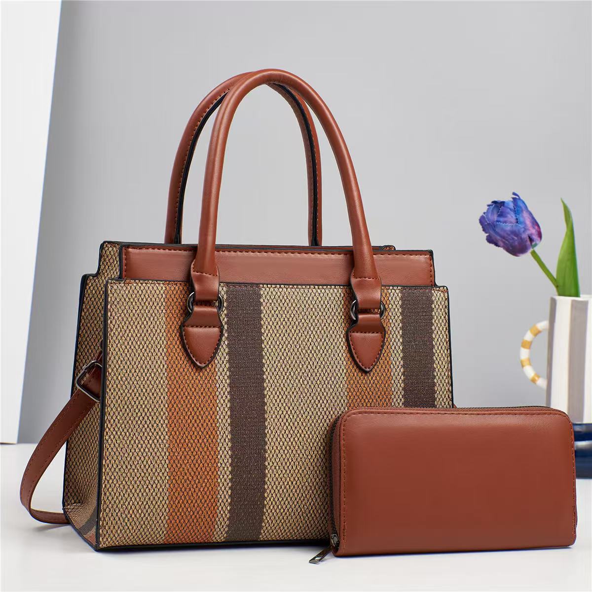 New cross-border foreign trade woven texture hand-held mom and girl bag, high-end, light luxury and elegant bag, single-shoulder crossbody bag details Picture