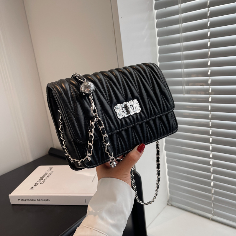 High-end diamond-shaped chain bag for women, 2024 new trendy and fashionable small chanel-style square bag, versatile crossbody bag Specification drawing