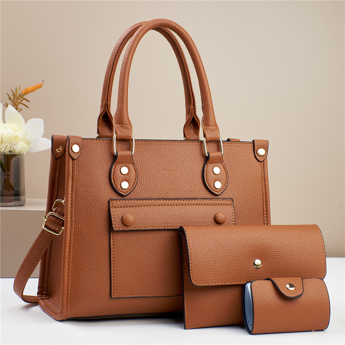 A popular large bag manufacturer for foreign trade, a versatile winter handbag, a new women's fashion single-shoulder crossbody bag for 2024 Application Scenario