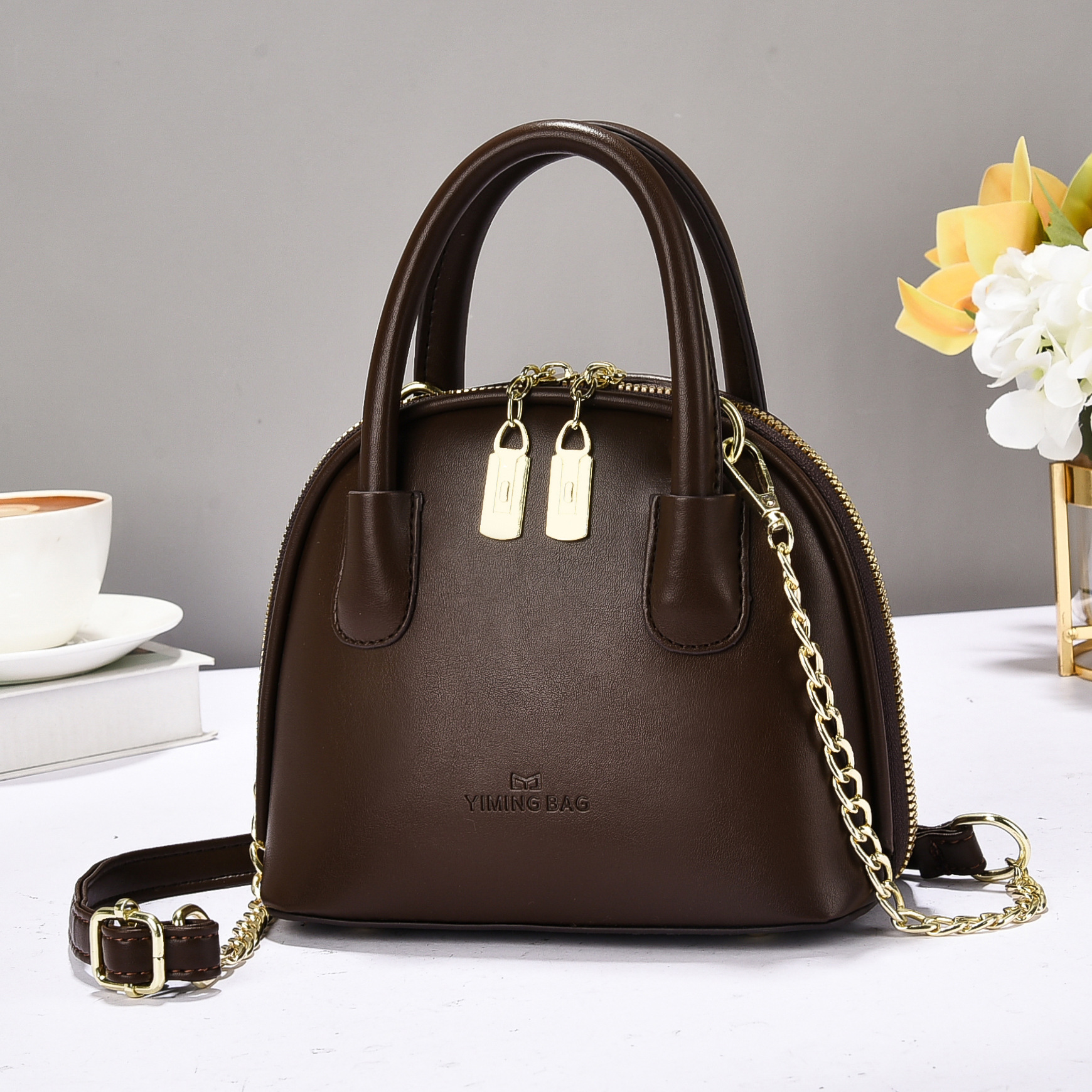 2025 New stylish Korean-style handbag, underarm single-shoulder bag, bowling and commuting versatile bag in various sizes Specification drawing