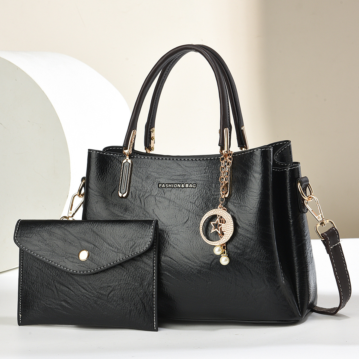 New retro and fashionable mother-and-child bag, simple cross-border versatile handbag, high appearance level, large capacity single-shoulder bag, crossbody bag full figure