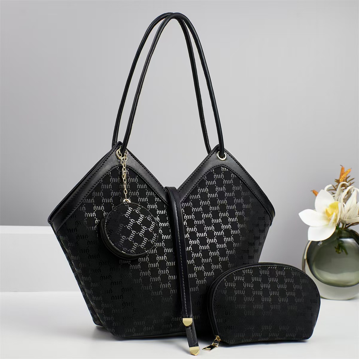 Fashion manufacturer's foreign trade bag for women 2024 new handbag, Korean-style texture single-shoulder crossbody bag for women full figure