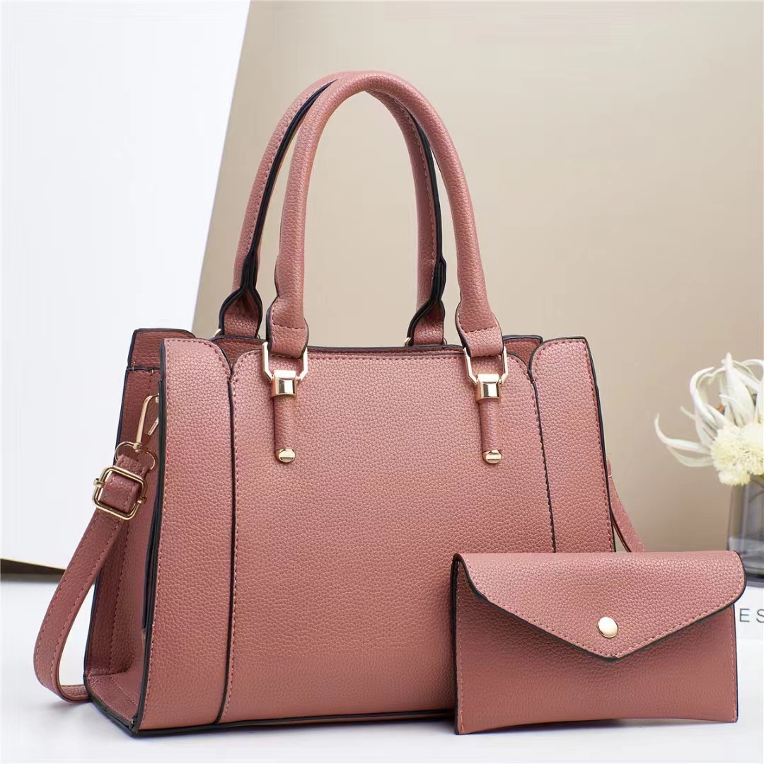 Export mother-and-child bag 2024, women's casual single-shoulder bag, large-capacity mother-and-child bag, cross-border women's bag consignment Application Scenario