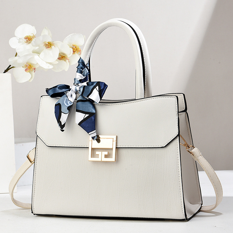 New embroidered women's bag, fashionable cross-border, high appearance level, versatile crossbody handbag, elegant and large-capacity single-shoulder bag for women Specification drawing