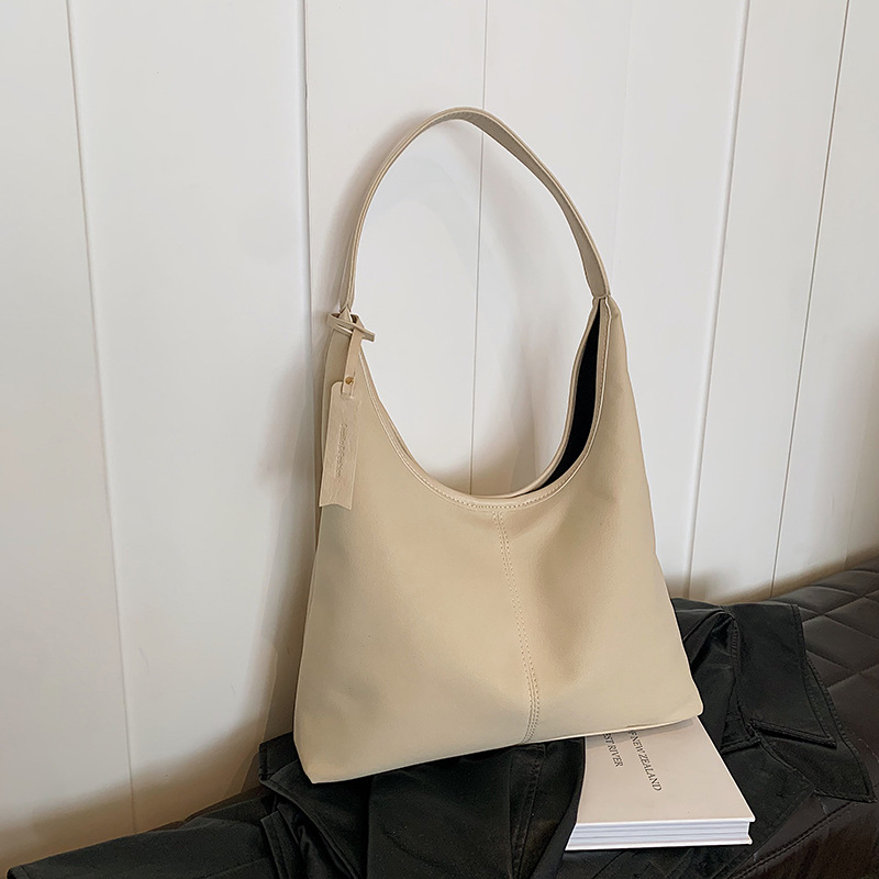 Matte retro bag, large-capacity underarm bag, 2024 new casual single-shoulder bag, tote bag for work and commuting details Picture