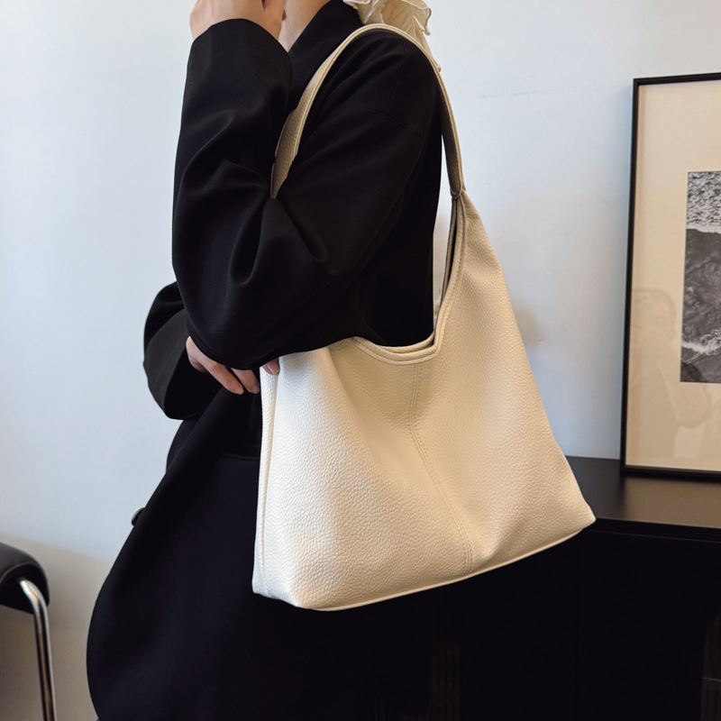 Cross-border high-end hand-held bucket bag, women's retro versatile and fashionable single-shoulder bag, casual large-capacity commuter tote bag details Picture