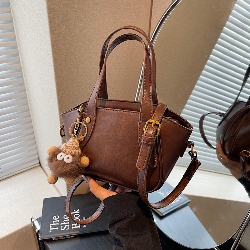 A versatile hand-held small bag for women, 2024 new retro vegetable basket bucket bag, a high-end single-shoulder crossbody bag details Picture