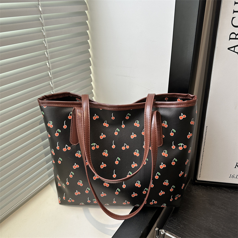Cross-border 2025 New Style, fresh and sweet printed fashion tote bag, large-capacity single-shoulder bag for work and commuting, ladies full figure