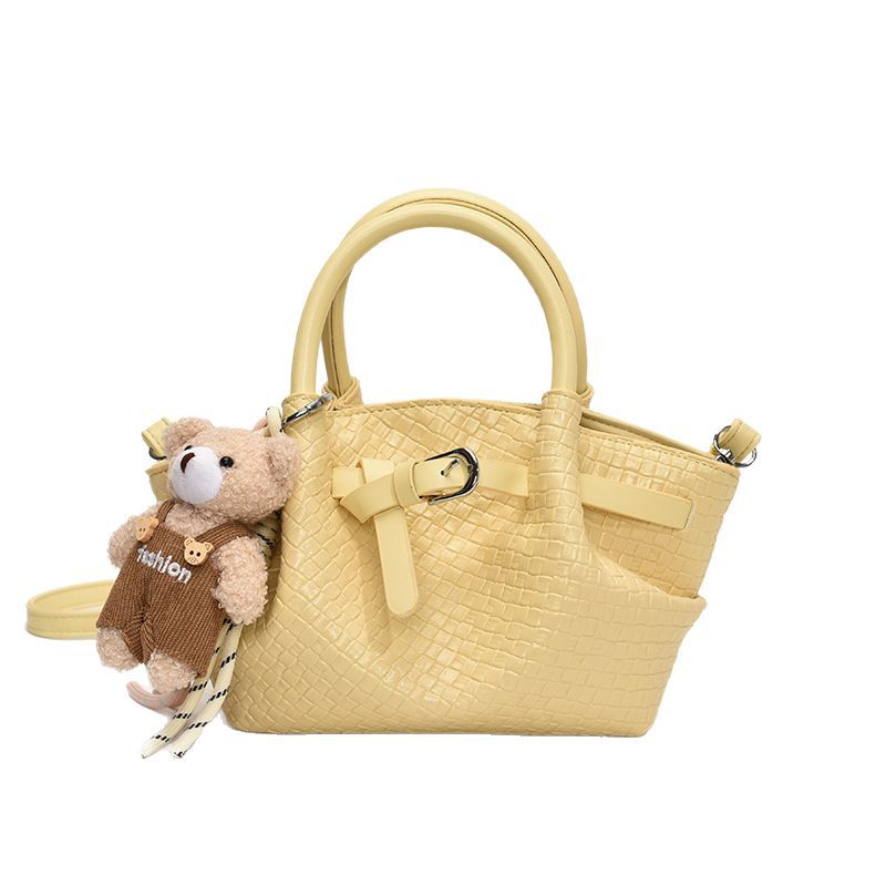A stylish and versatile hand-held vegetable basket bag for women, a new 2025 high-end, niche pleated single-shoulder, crossbody bucket bag Item Picture