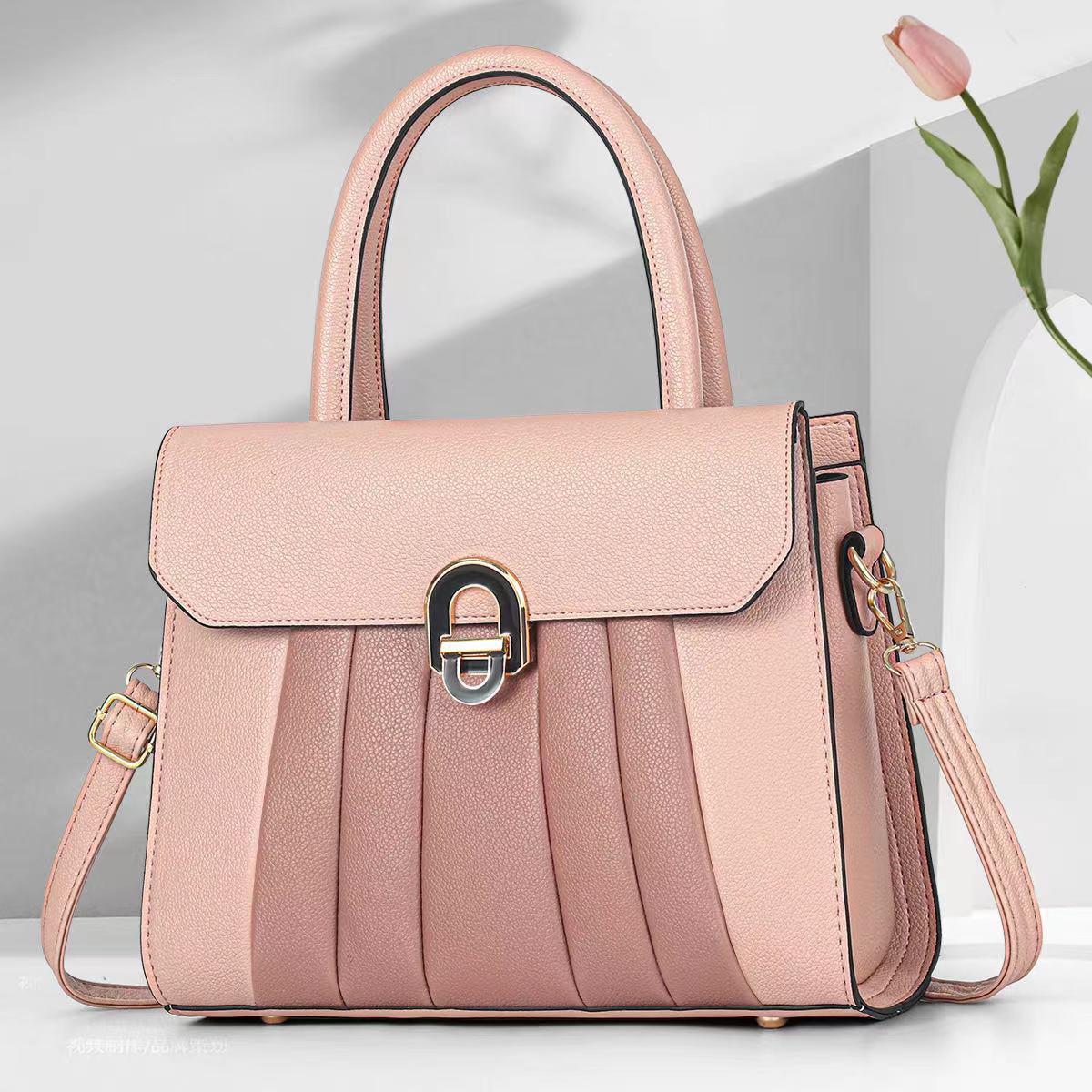 A new large-capacity crossbody bag for cross-border use, featuring multi-layered stitching and a high aesthetic level. It is a fashionable single-shoulder bag details Picture
