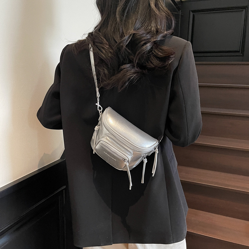 Korean-style trendy, niche and elegant crossbody bag for women 2025 new cross-border women's waist bag, outdoor casual single-shoulder bag details Picture