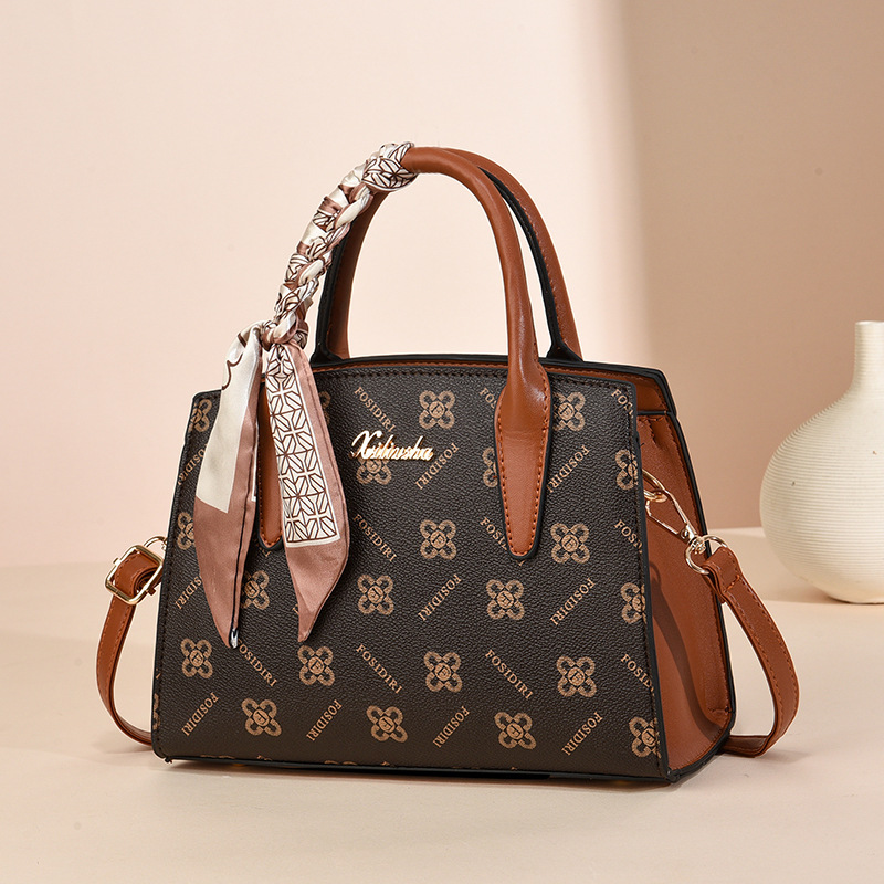 Cross-border foreign trade women's handbags, fashionable bestsellers, high-end and elegant crossbody bags, European and American retro single-shoulder women's bags Application Scenario