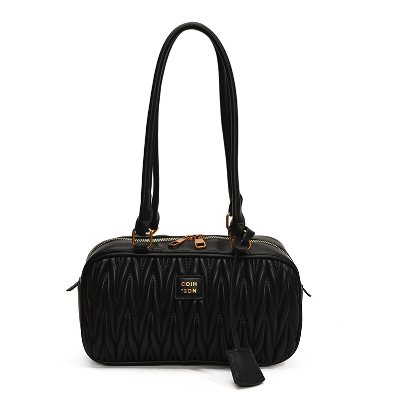 Retro bag for women, large capacity 2024 new style, casual and versatile single-shoulder armpit bag, Korean-style fashionable pleated pillow bag Item Picture
