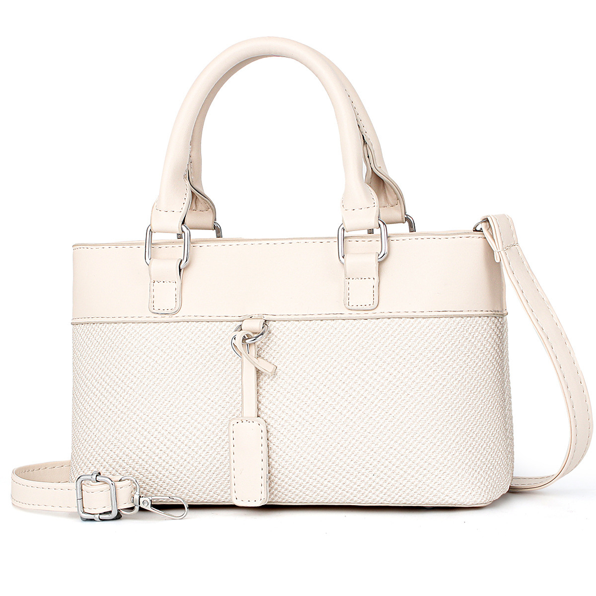 Cross-border middle-aged women's handbag 2025 New large-capacity patchwork tote trendy bag, practical and casual single-shoulder bag Application Scenario