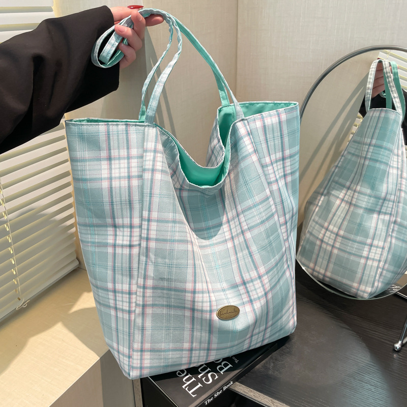 Korean style ins checkered canvas bag for women 2025 new large-capacity tote bag, student casual commuting single-shoulder bag full figure