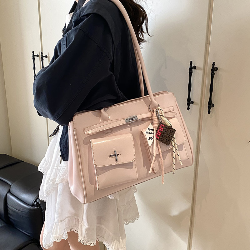 Large-capacity women's 2025 new style fashionable and versatile single-shoulder armpit bag for women's stylish casual commuting tote bag full figure
