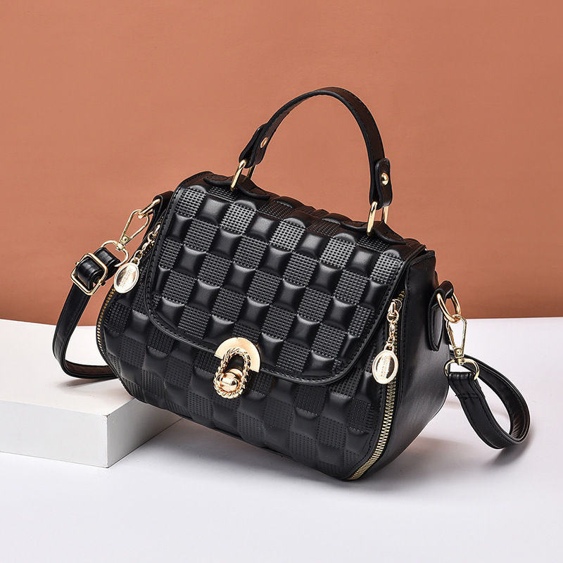 2022 New trendy and versatile women's bags with embossed patterns for foreign trade, simple hand-held small square bag, fashionable single-shoulder bag, crossbody bag details Picture