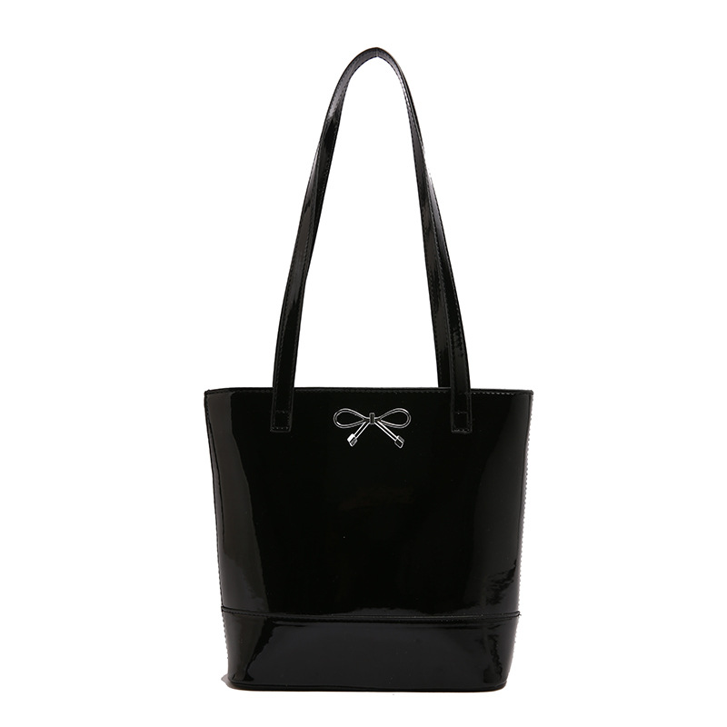A new silver high-end, fashionable and versatile large-capacity bag, a single-shoulder bag for college students' classes and a tote bag for commuting Item Picture