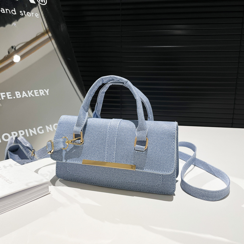 French simple, stylish and high-end texture women's bag, new trendy handbag for Spring/Summer 2025, single-shoulder crossbody bag full figure