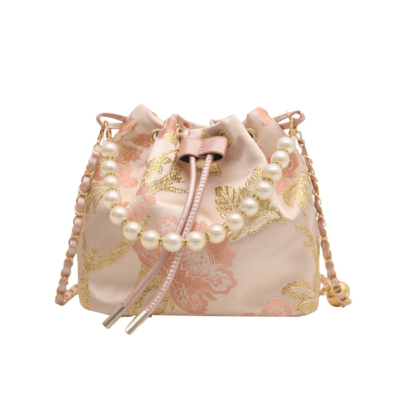 Hand-held pearl bucket bag for women, Spring 2025 new Chinese-style embroidered single-shoulder bag, simple yet high-quality crossbody bag Item Picture