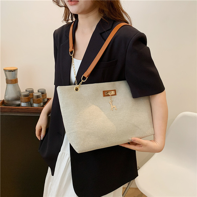Retro commuter quality chain single-shoulder bag for women, new summer 2024 versatile ins underarm bag tote bag for women Specification drawing