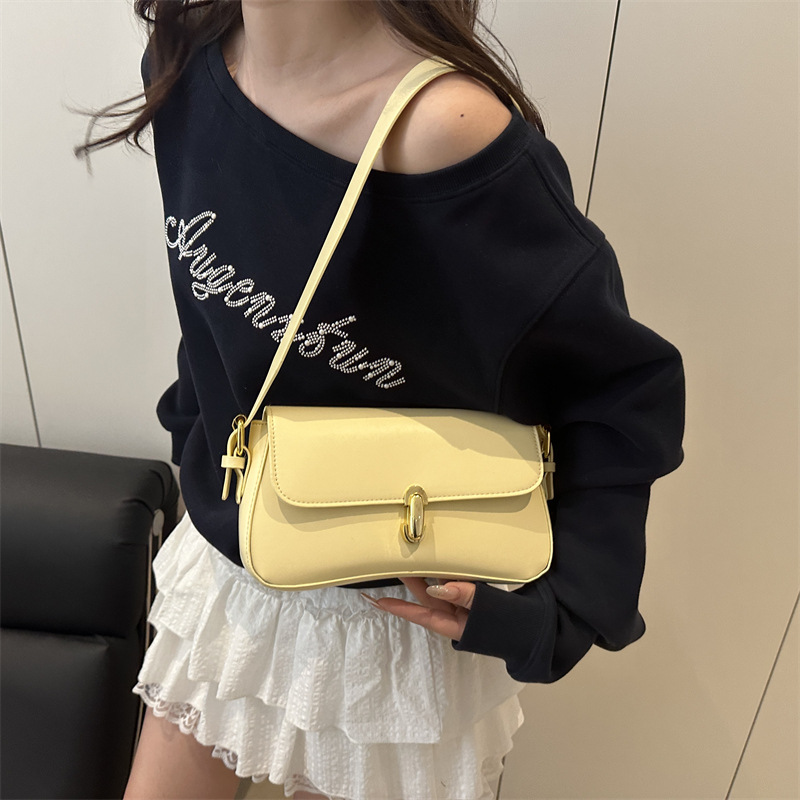 High-end underarm bag for women, new summer 2025 trendy and simple single-shoulder bag, fashionable and versatile small square bag details Picture