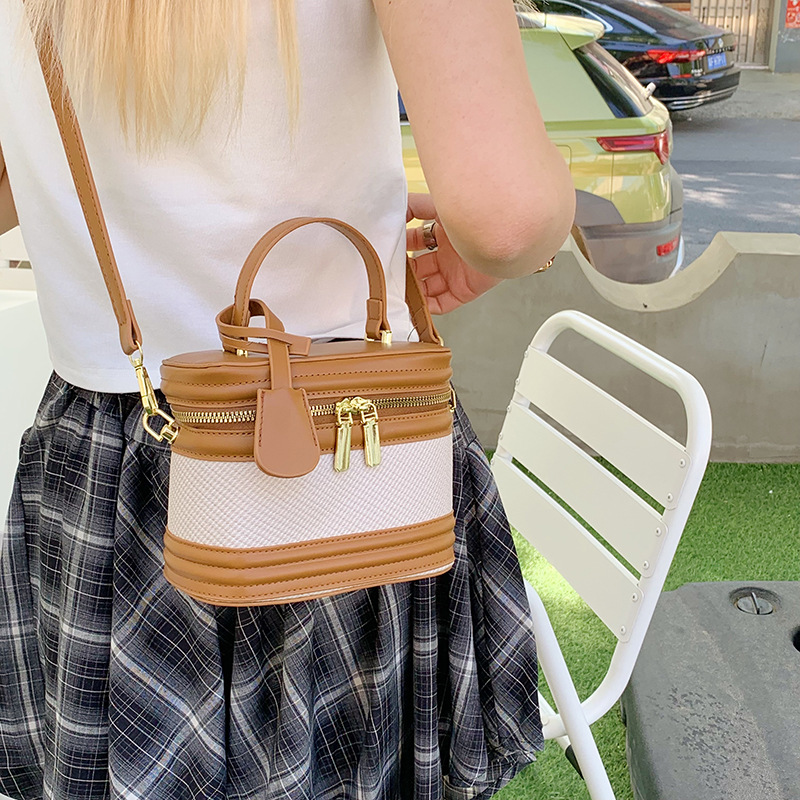 Cross-border color-blocking hand-held box bag for women 2025 new style, fashionable and stylish single-shoulder bag, versatile and light luxury crossbody bag Specification drawing