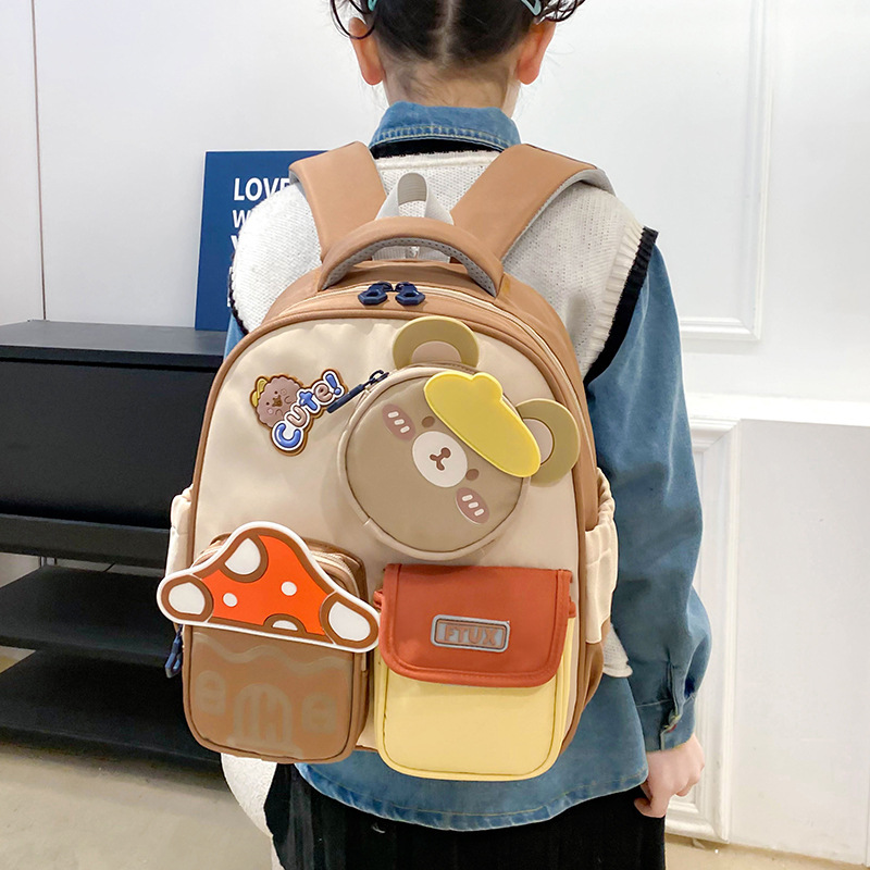 New cartoon schoolbag, cute backpack, kindergarten student schoolbag, children's 3-5 years old backpack, retail and foreign trade Specification drawing