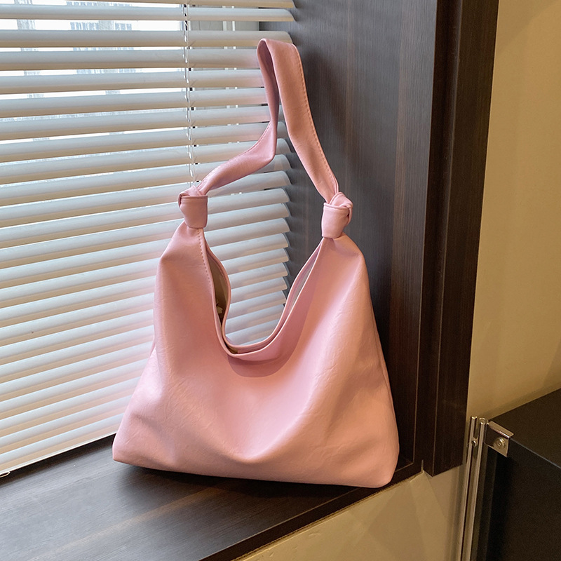 Women's tote bag, large capacity, fashionable crossbody, 2024 new style, casual and versatile shoulder bag, relaxed commuting bag details Picture