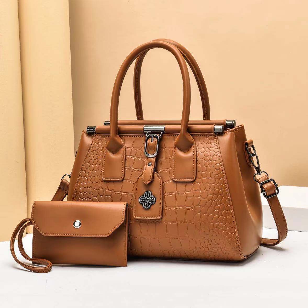 2022 New mother-and-child bag embossed solid color stylish texture women's bag, single-shoulder crossbody cross-border women's bag, export consignment Specification drawing